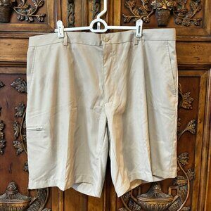 NWT Champions Tour Golf Shorts Khaki Flat Front Chino Size 40 Mens Moisture-wick